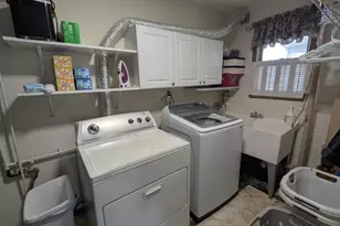 150 Victoria Dr, Clark Township, NJ 07066 - Photo 30