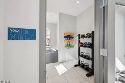 24 Depot Way, Dunellen, NJ 08812 - Photo 28