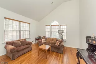 1240 S Beverwyck Rd, Parsippany, NJ 07054 - Photo 10