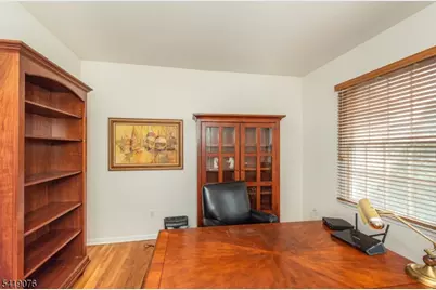 1240 S Beverwyck Rd, Parsippany, NJ 07054 - Photo 12