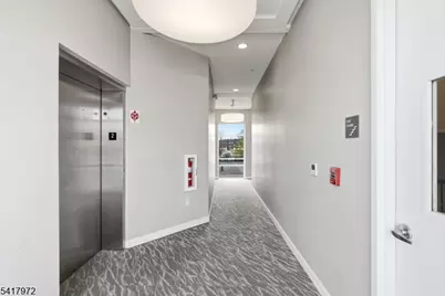 271 Millburn Ave #2D, Millburn, NJ 07041 - Photo 4