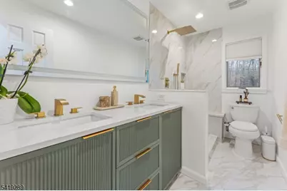 163 La Rue Rd, West Milford, NJ 07435 - Photo 16