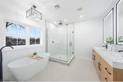 302 West Ln, Clark Township, NJ 07066 - Photo 16