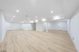 302 West Ln, Clark Township, NJ 07066 - Photo 24