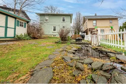 916 Gates St, Phillipsburg, NJ 08865 - Photo 12