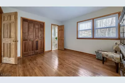 96 Lions Head Dr, Wayne, NJ 07470 - Photo 10