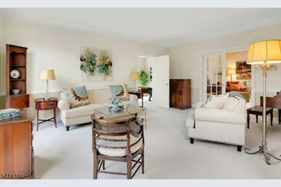 15 Spring Lake Dr, Chester, NJ 07931 - Photo 6