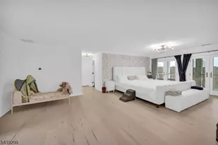 9 Wortman Wy, Chester, NJ 07930 - Photo 14