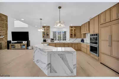 9 Wortman Way, Chester, NJ 07930 - Photo 6