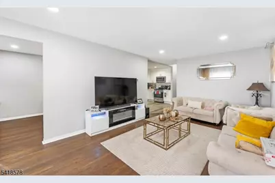 449 E Westfield Ave, Roselle Park, NJ 07204 - Photo 4