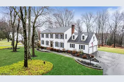 22 Kevin Dr, Mount Olive, NJ 07836 - Photo 6