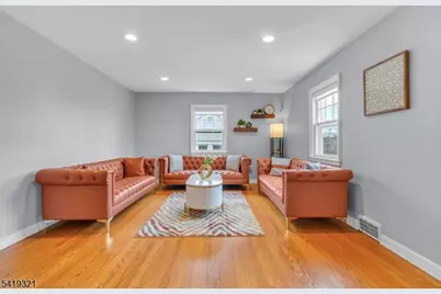 154 Watchung Dr, Hawthorne, NJ 07506 - Photo 4