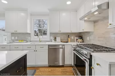 360 Cook Ave, Scotch Plains Township, NJ 07076 - Photo 8