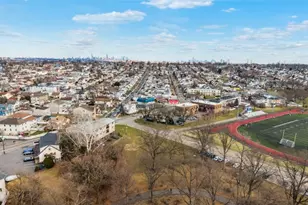 779 Riverside Ave, Lyndhurst Township, NJ 07071 - Photo 32