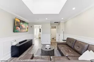 779 Riverside Ave, Lyndhurst Township, NJ 07071 - Photo 10