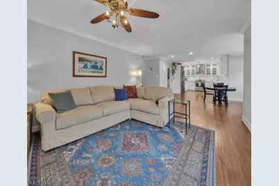 8 Governor Rd, Readington Twp., NJ 08822 - Photo 12