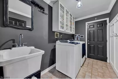 8 Governor Rd, Readington Twp., NJ 08822 - Photo 22