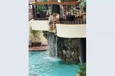 2 Chamonix Dr #333, Vernon, NJ 07462 - Photo 8