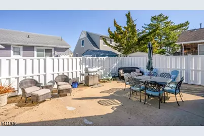 363 Roberts Ave, Berkeley Township, NJ 08752 - Photo 16