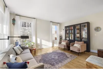 22 Kershaw Ct, Bridgewater, NJ 08807 - Photo 6