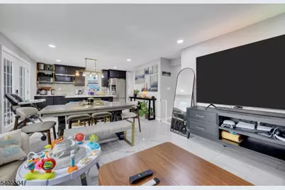 241 Orange St, Dunellen, NJ 08812 - Photo 12