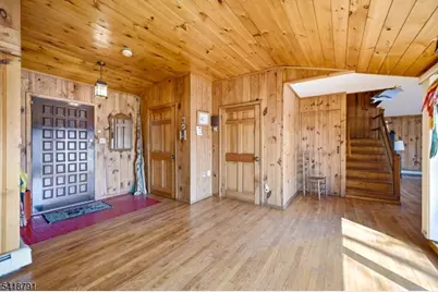 27 Plaza Dr, Hampton Township, NJ 07860 - Photo 32