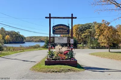 27 Plaza Dr, Hampton Township, NJ 07860 - Photo 24