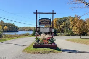 27 Plaza Dr, Hampton Township, NJ 07860 - Photo 24