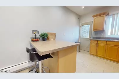 29 Long Ave, Hillside, NJ 07205 - Photo 4