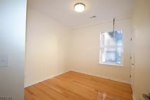 105 Center St, Garwood, NJ 07027 - Photo 4