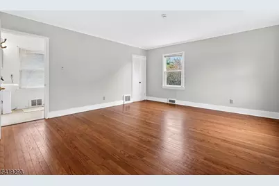 337 Boulevard, Pequannock Township, NJ 07444 - Photo 10