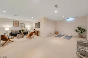 30 Clements Ct, Roseland, NJ 07068 - Photo 28