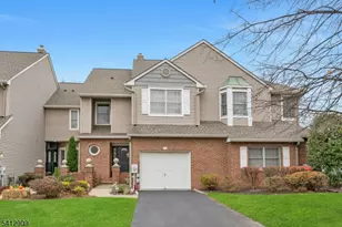 30 Clements Ct, Roseland, NJ 07068 - Photo 2