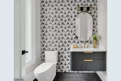 42 Charles St, Livingston, NJ 07039 - Photo 8