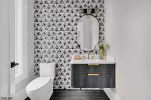 42 Charles St, Livingston, NJ 07039 - Photo 8