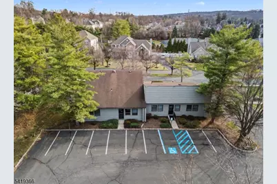 31 P Mountain Boulevard, Warren Township, NJ 07059 - Photo 8