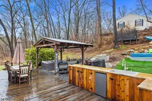 111 N Shore Rd, Byram Township, NJ 07821 - Photo 14