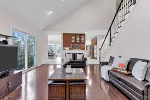 4 Dumont Ct, Bridgewater Twp., NJ 08807 - Photo 16