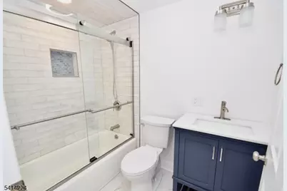 5612 Berkshire Valley Rd, Jefferson Township, NJ 07438 - Photo 10