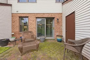 10 Betty Ct, Lebanon, NJ 08833 - Photo 30
