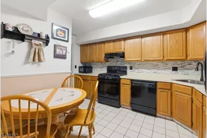 10 Betty Ct, Lebanon, NJ 08833 - Photo 10