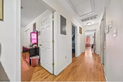 165 S Clinton St, East Orange, NJ 07018 - Photo 10