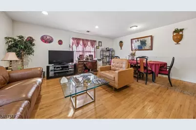 165 S Clinton St, East Orange, NJ 07018 - Photo 4