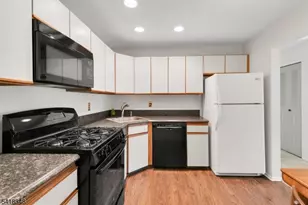 347 Penns Way, Bernards Township, NJ 07920 - Photo 8