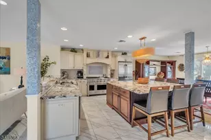 49 Laguna Dr, Wayne, NJ 07470 - Photo 4