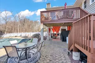 49 Laguna Dr, Wayne, NJ 07470 - Photo 30