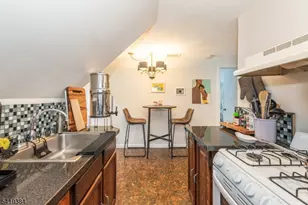 530 Up Mountain Ave, Montclair, NJ 07043 - Photo 34