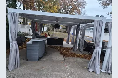 95 Farragut Rd, North Plainfield, NJ 07062 - Photo 4