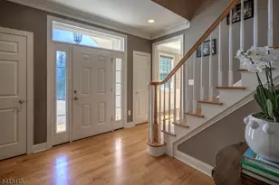 15 Mundy Ln, Warren Township, NJ 07059 - Photo 4