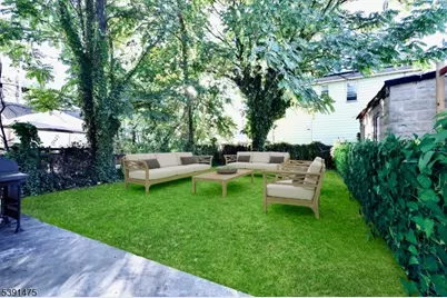 198 Glenwood Ave, Bloomfield, NJ 07003 - Photo 6